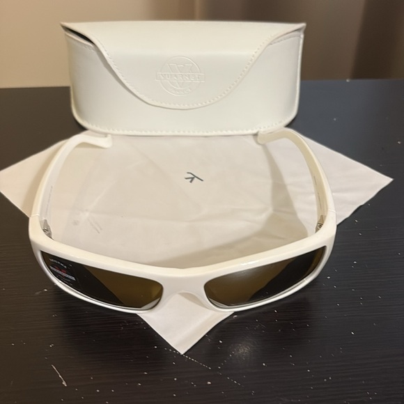 Vuarnet White Glasses Sporty Design - Picture 2 of 4